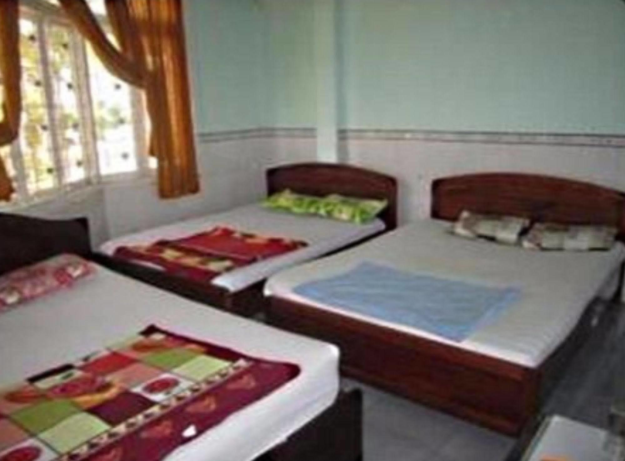Nam Phuong Hostel Vung Tau Exterior photo