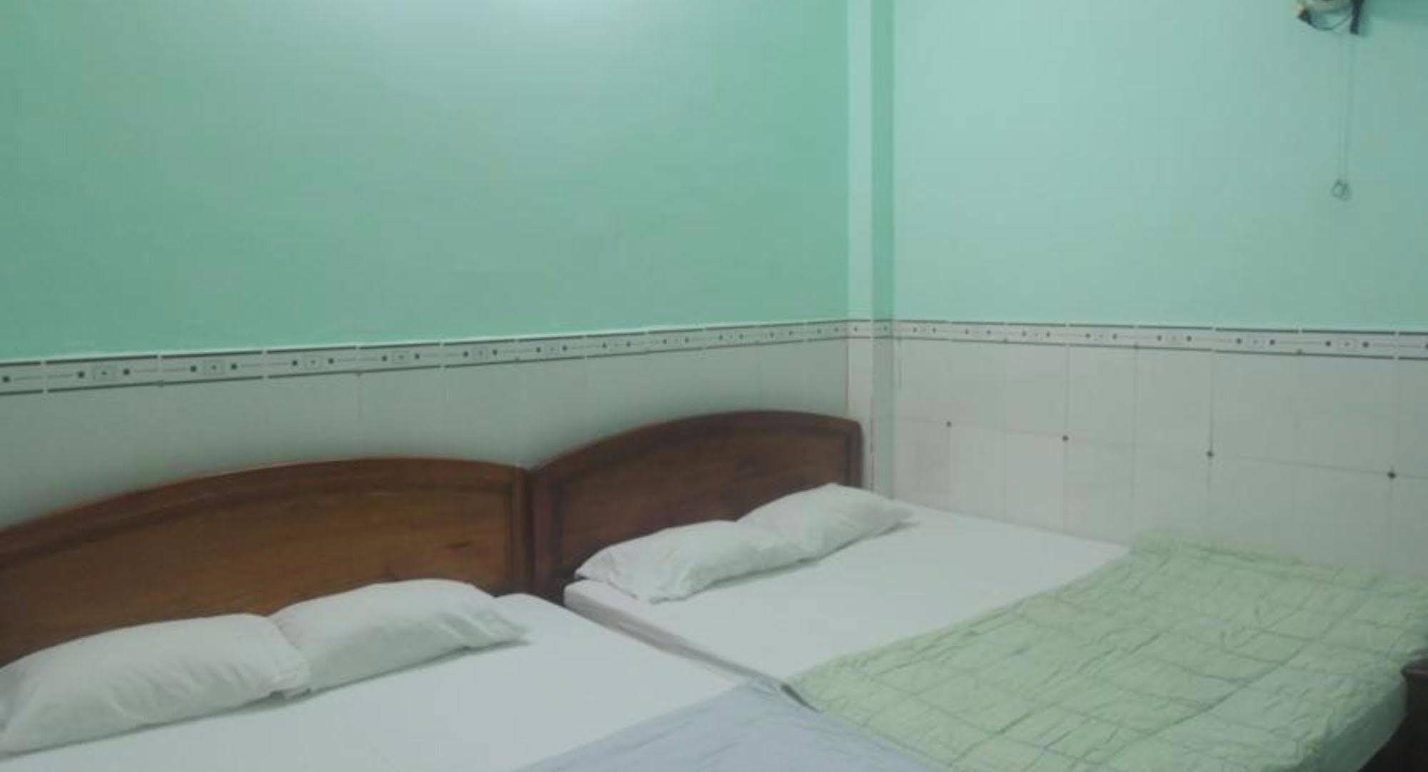 Nam Phuong Hostel Vung Tau Exterior photo
