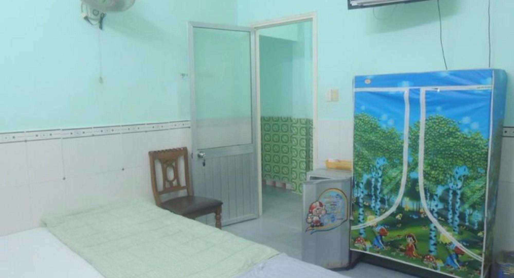 Nam Phuong Hostel Vung Tau Exterior photo